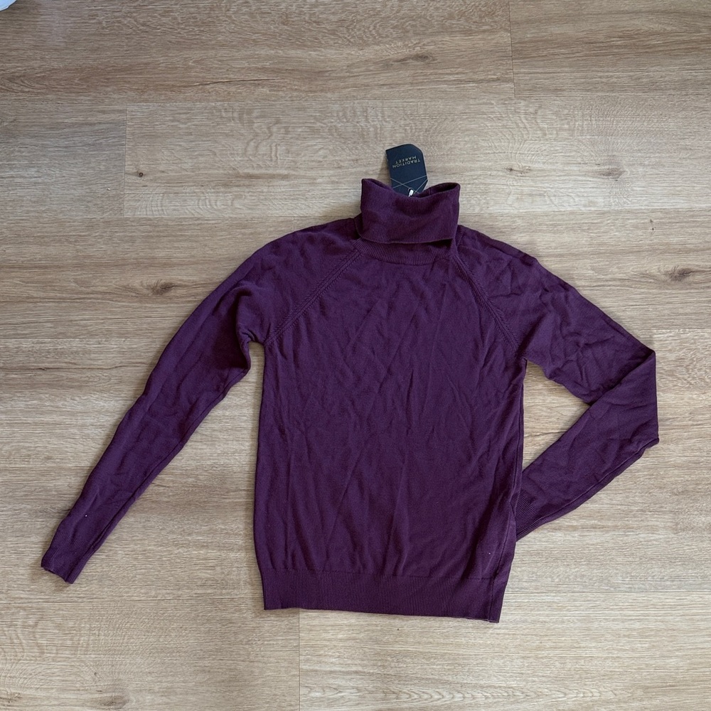 Elegant Plum Turtleneck Sweater for Women